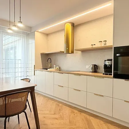 Boulevard Kazimierz Free Parking Krasków